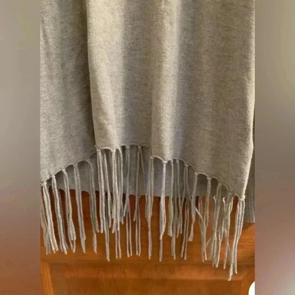 Michael Kors Knit Turtleneck Sweater with Fringe Women’s Size Large Boho Hippie - Picture 12 of 15